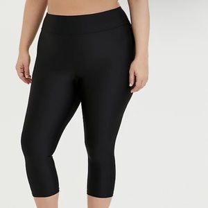 CAPRI SWIM LEGGING - BLACK